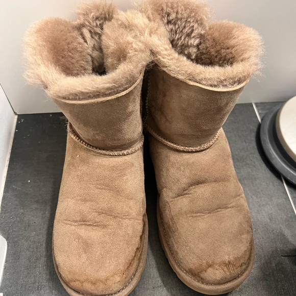 UGG tan boot women’s size 6 - Picture 3 of 4